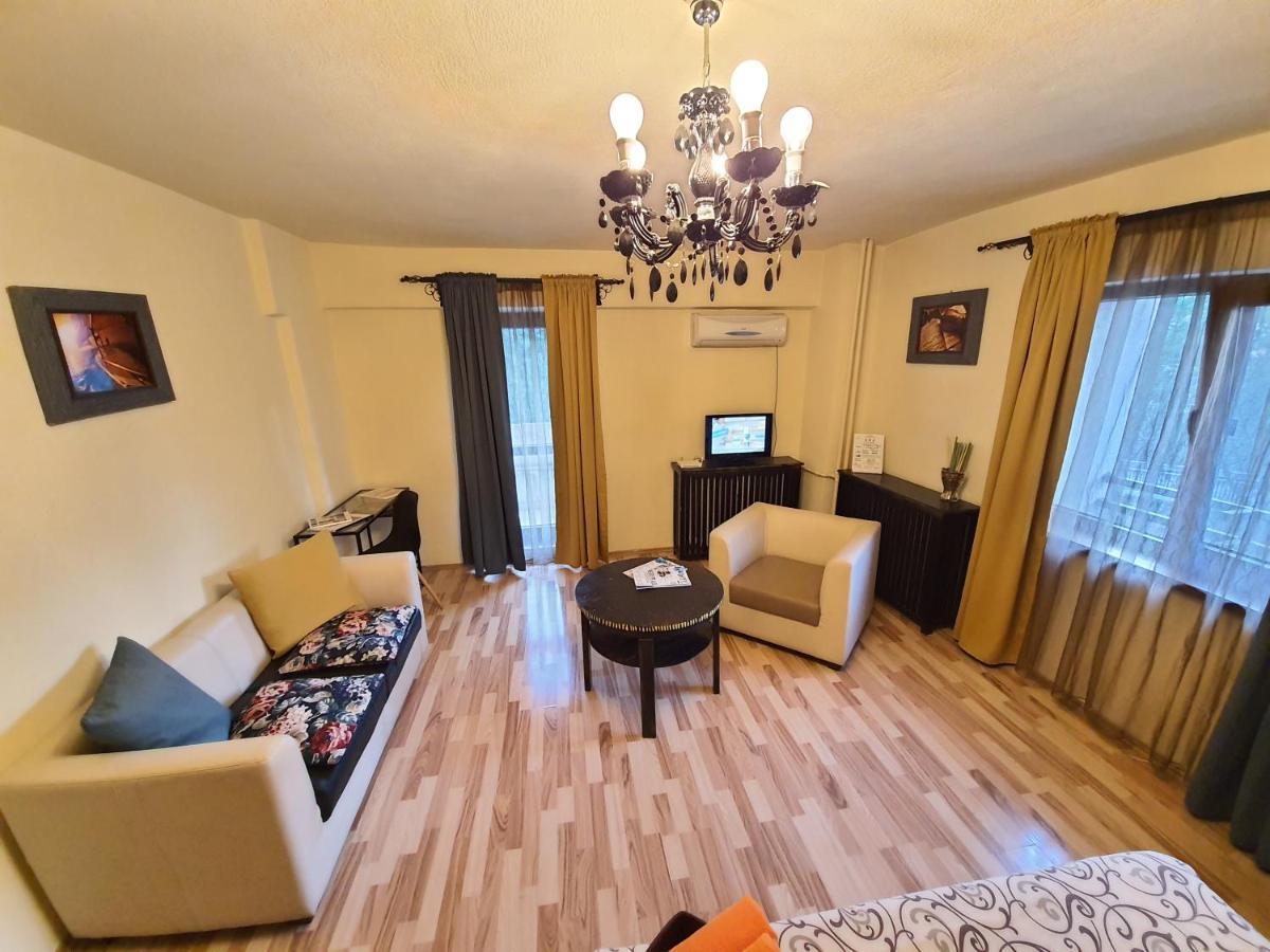 Global Downtown Apartments - Unirii Бухарест Екстер'єр фото